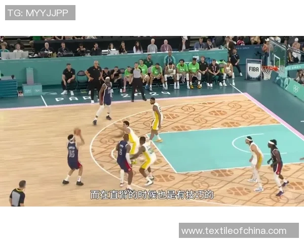 布克外线投篮表现分析及对球队战术的影响探讨