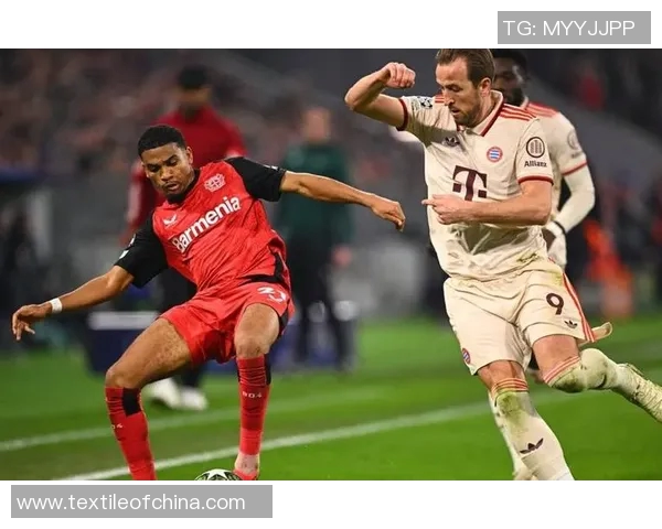 凯恩欧冠梅开二度助球队晋级展现超级球星风采