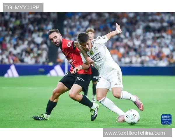 巴伦西亚主席扬言要挖角皇马巴萨球员，引发西甲球员流失对抗