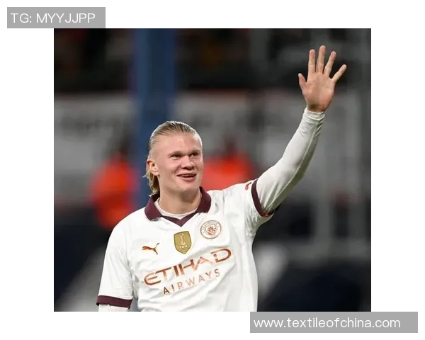 哈兰德闪耀全场完成帽子戏法助曼城大胜对手